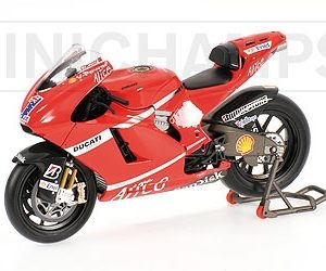 Ducati Desmosedici GP 8