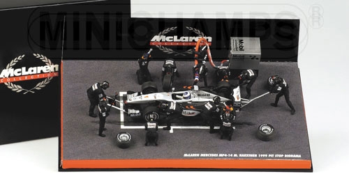McLaren Mercedes MP4-14 F1 1999 Hakkinen Pit Stop